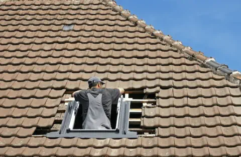 Pose de velux - Savigny-en-Sancerre